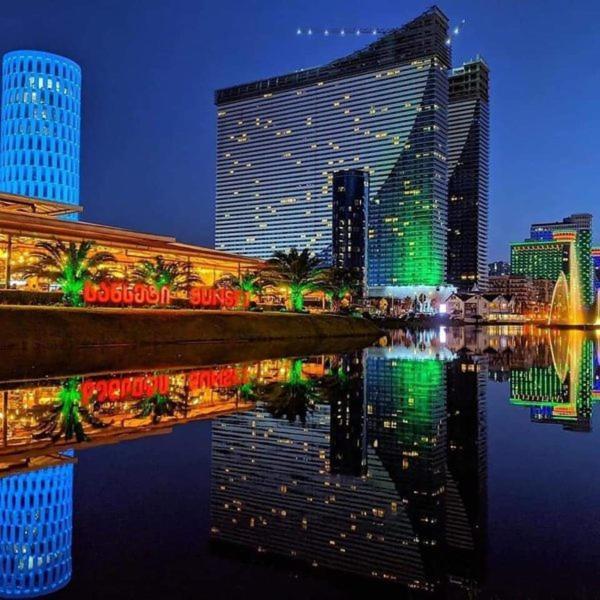 Orbi City Tower バトゥーミ エクステリア 写真